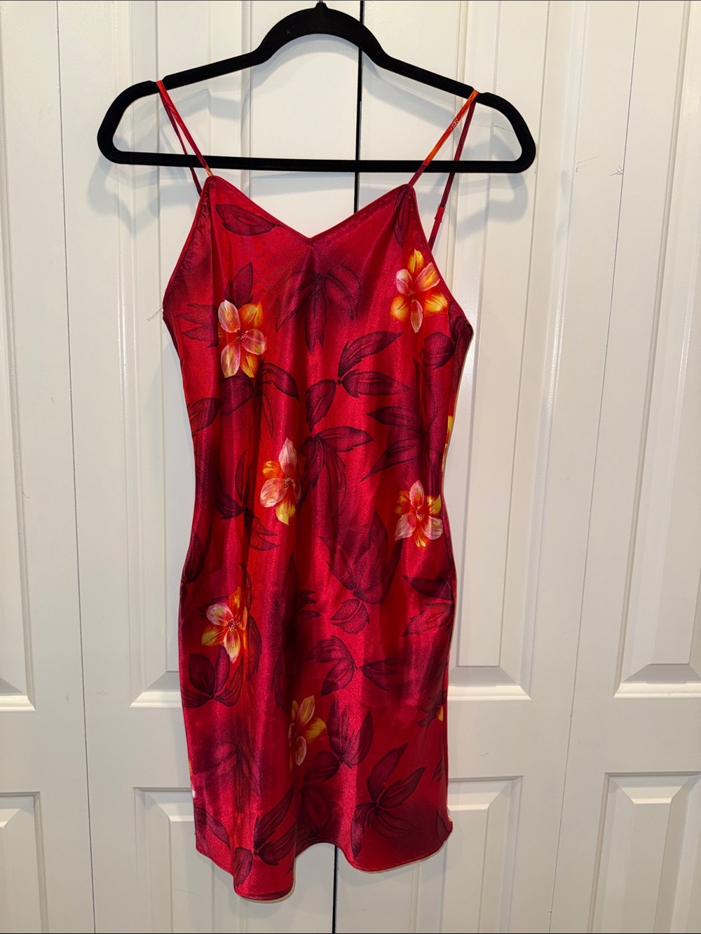 Secret‎ Treasures Red Satin Floral Slip Dress